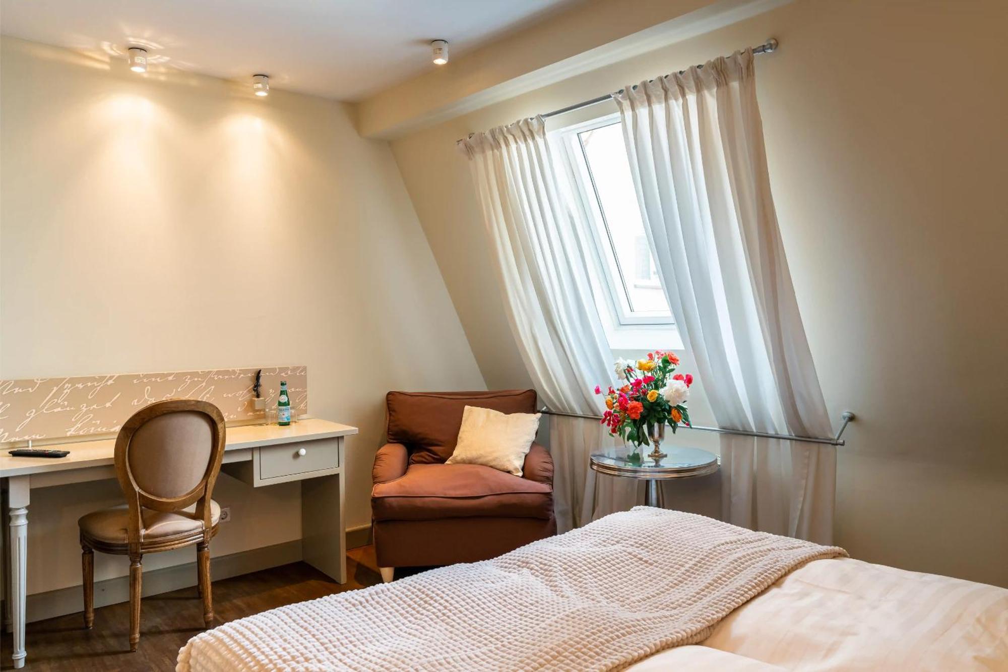 Friedrich Von Schiller Hotel Bietigheim-Bissingen Quarto foto